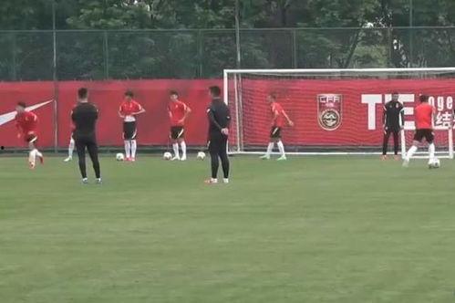 国足记者爆料视频,揭秘国足备战幕后故事  第2张